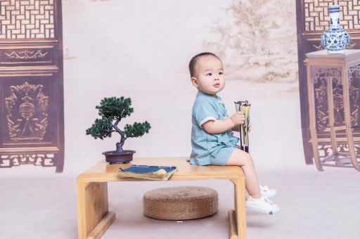 张北蜡笔小新美伢怀孕
